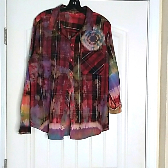 Tie Dye BUTTON DOWN - Picture 2 of 7